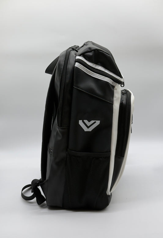 Vetra Essential Backpack