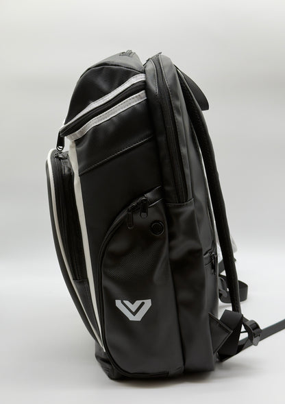 Vetra Essential Backpack