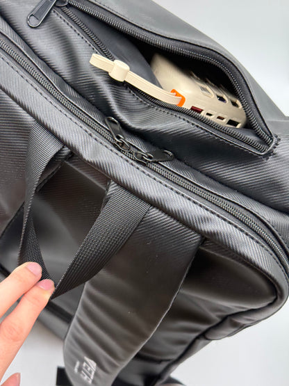Vetra Essential Backpack
